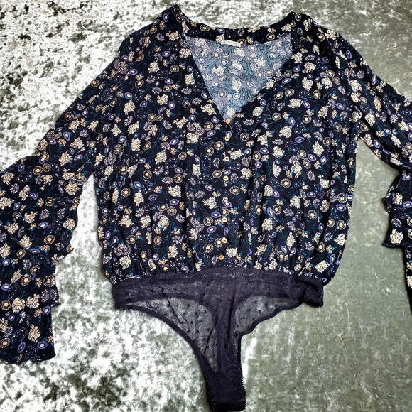 Free People She's Dainty Bell-Sleeve Bodysuit - Picture 9 of 9